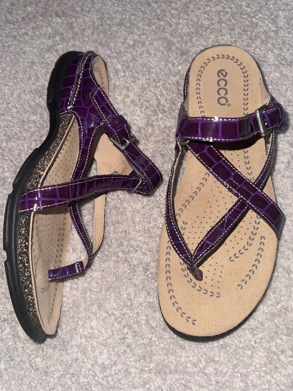 Ecco Living Thong Sandal